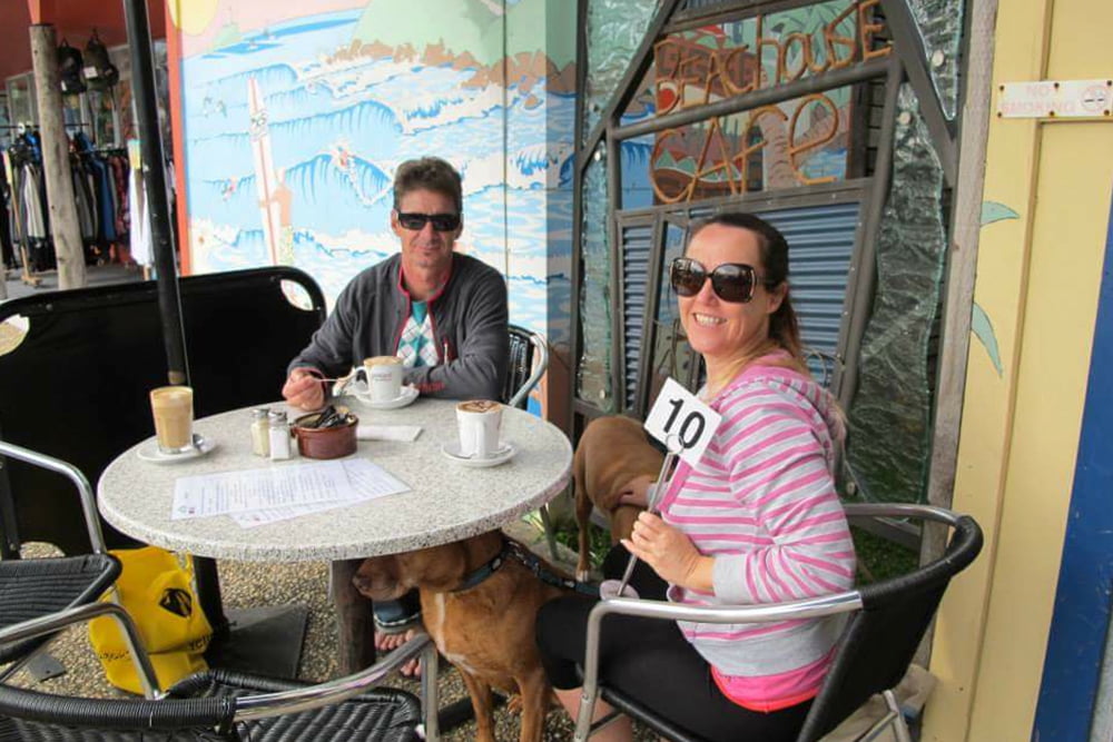 Pet friendly accommodation Woolgoolga & Coffs Harbour dog cafes